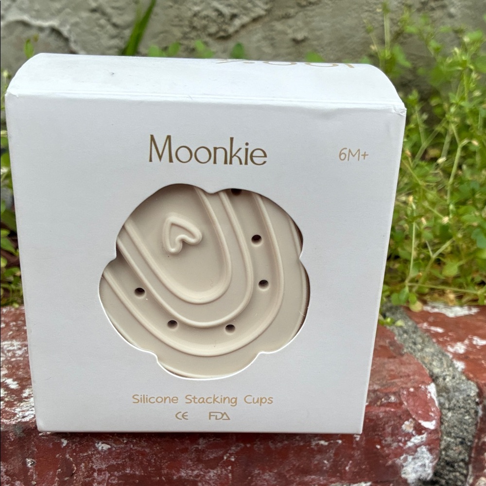 Moonkie Silicone Stacking Cups 6M+ New